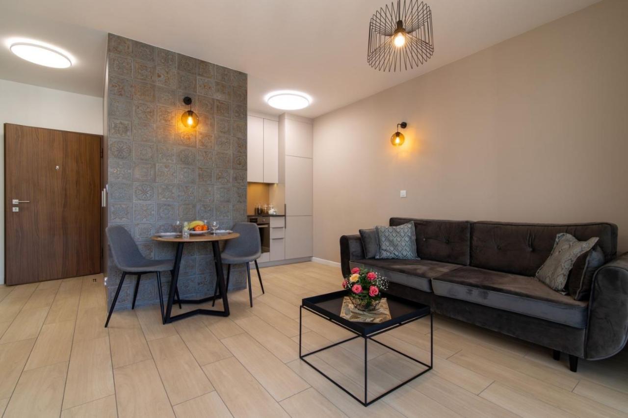 Vip Apartamenty Butikowa ビャウィストク エクステリア 写真