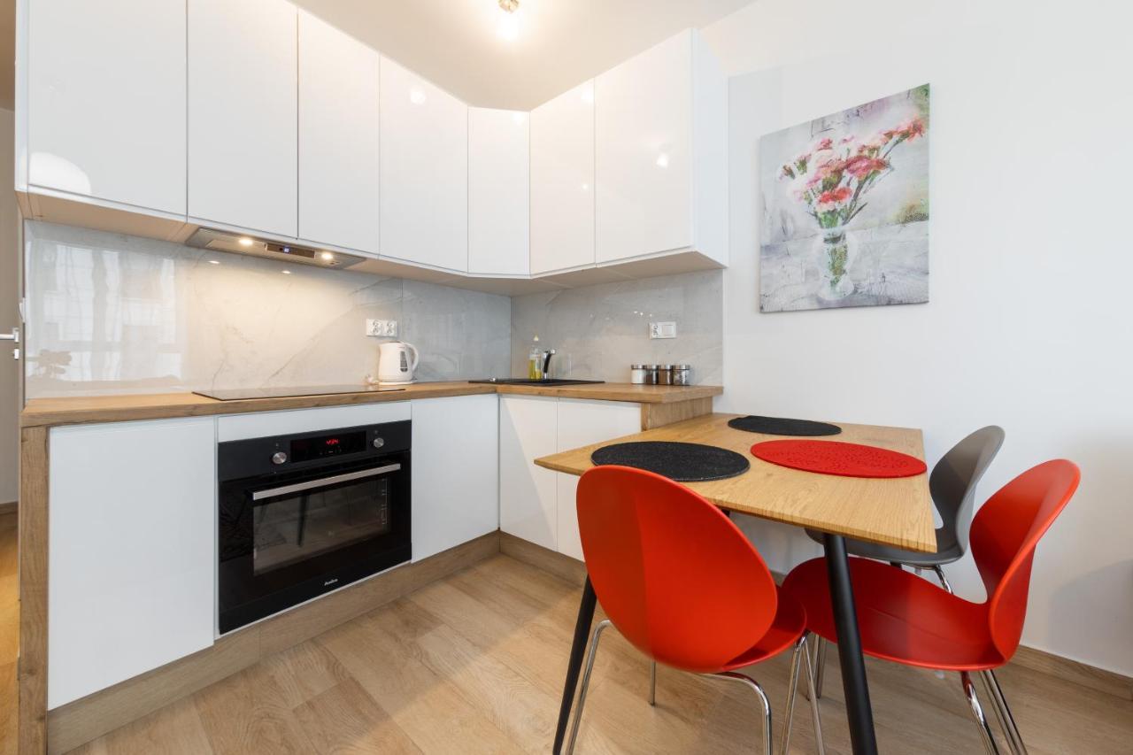 Vip Apartamenty Butikowa ビャウィストク エクステリア 写真